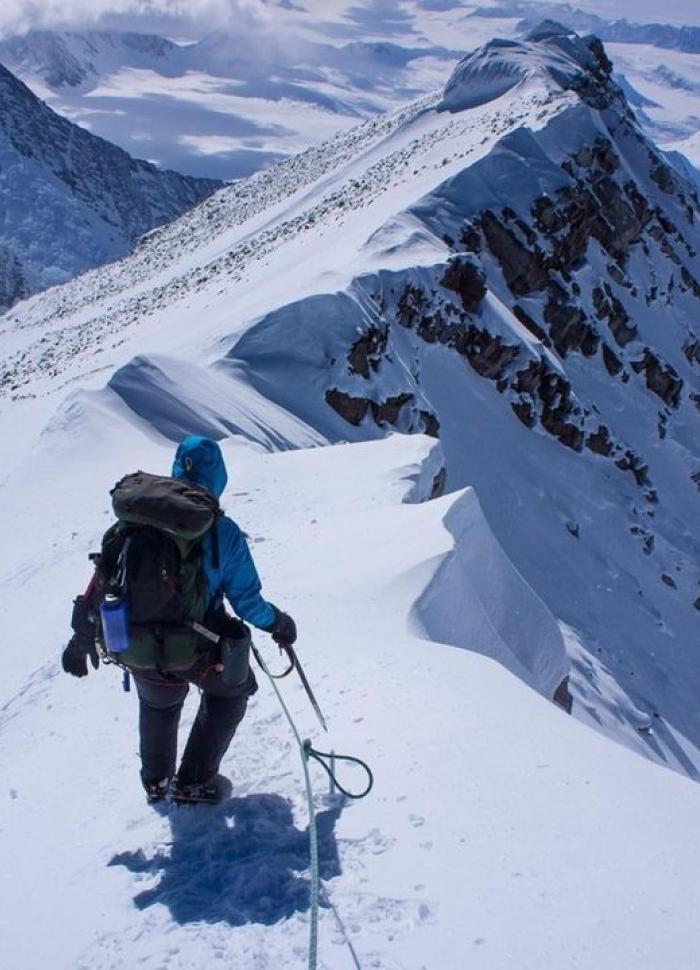 Deep Field ridge walk © Dylan Taylor