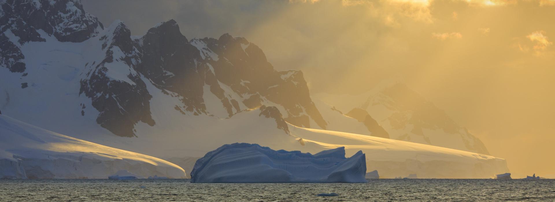 Antarctica, photo by Yuriy Molchanov